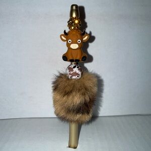 Handmade Beaded Pen-Charming Brown 3D Cow W/silicone&resin beads with fur base